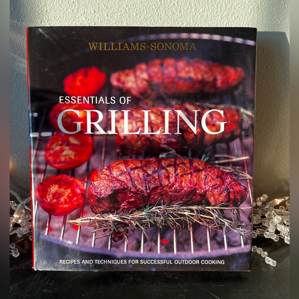 NEW Williams-Sonoma Essentials of Grilling #13051